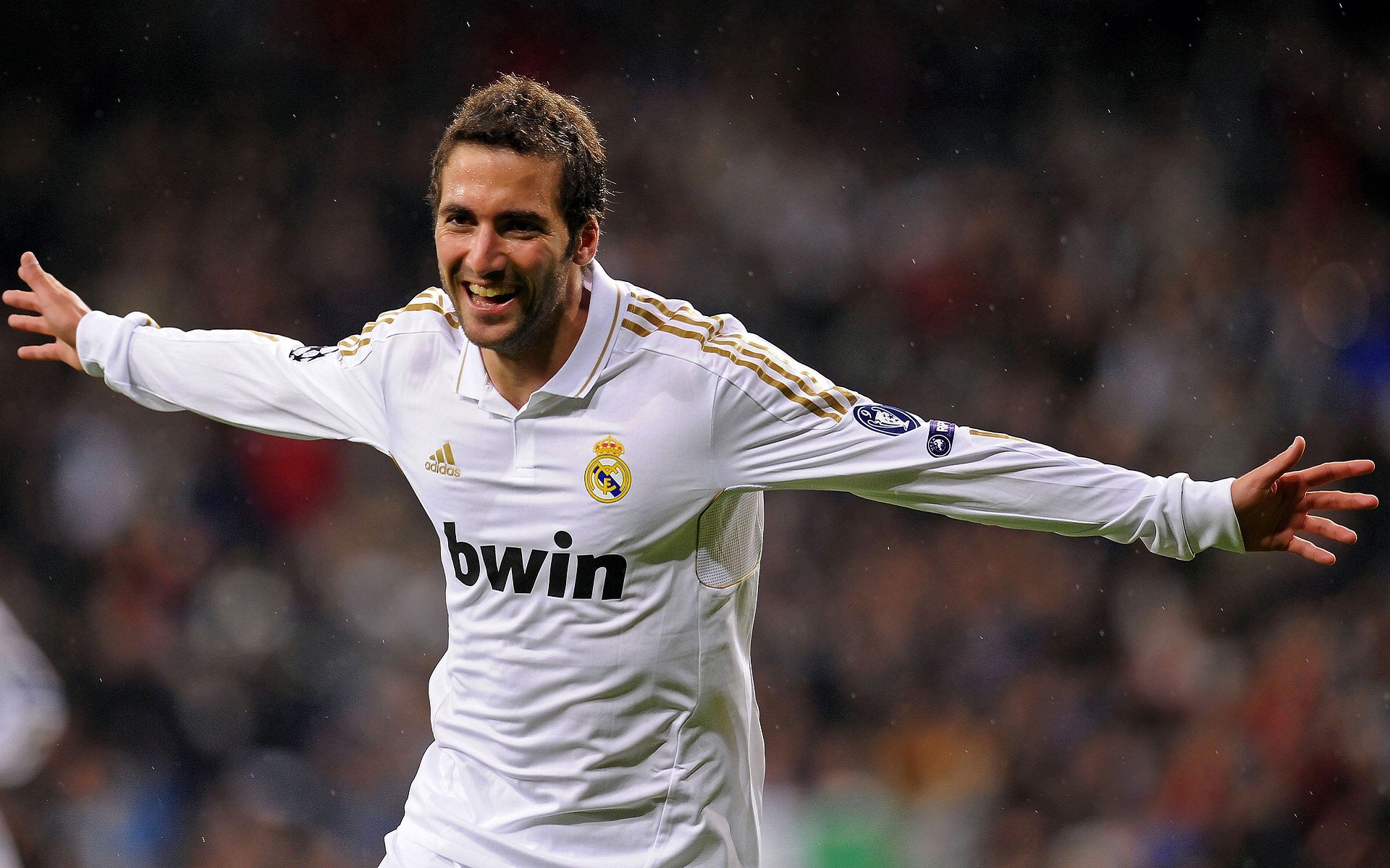 九游下载安装-梅西首发即进球，带队拿下关键比赛，梅西入场